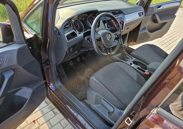 Volkswagen Touran cena 75900 przebieg: 59900, rok produkcji 2019 z Kraków małe 497